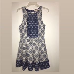 Pattern dress